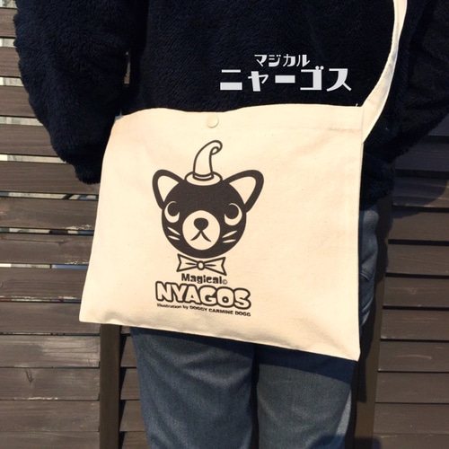 マジカルニャーゴス 】サコッシュ・ブラック/キャンバス地 ミニ