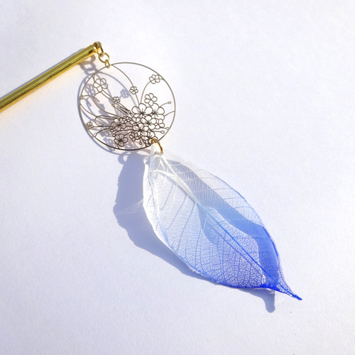 青色ねじり簪（江戸時代後期）