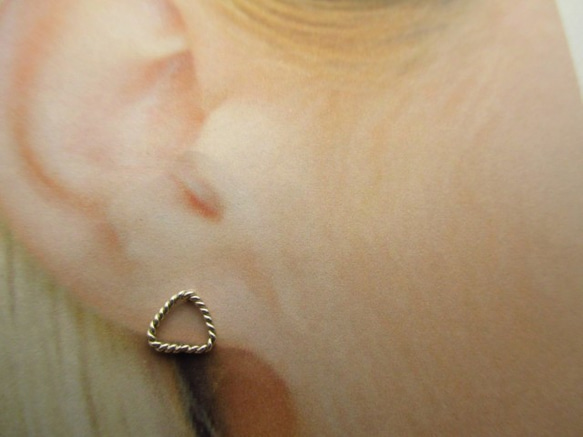 三角形耳環[sv950]兩隻耳套 第2張的照片