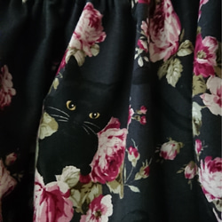 黒猫と薔薇 コットンリネン ロングスカート 5枚目の画像