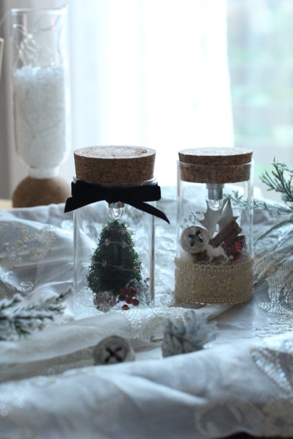 【クリスマス限定】boca~ドライフラワーのボトルランプ　tree～ 7枚目の画像