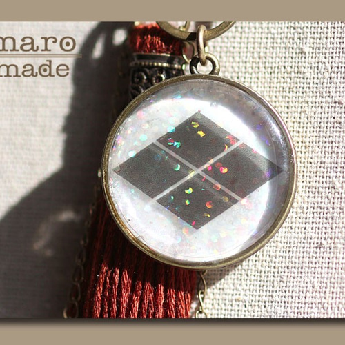 家紋バックチャーム：戦国武将【武田菱／武田信玄】 バッグチャーム  