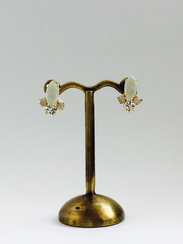 marquis pierce (white opal) 2枚目の画像