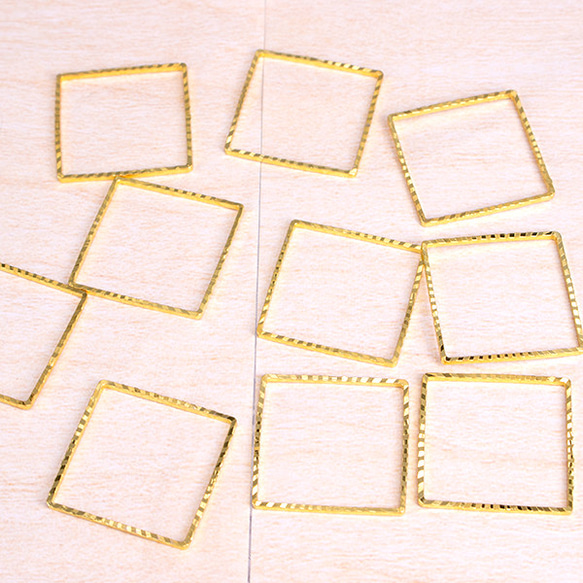 　キラキラ ビッグ 空枠 スクエア 四角型 真鍮 pt-623 1枚目の画像