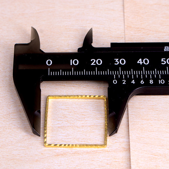 　キラキラ ビッグ 空枠 スクエア 四角型 真鍮 pt-623 2枚目の画像