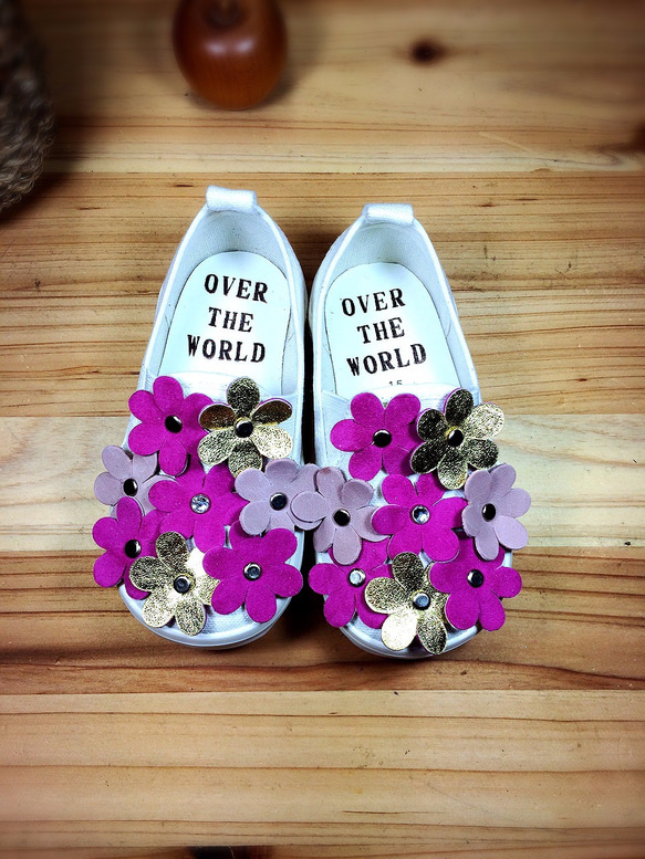 お花がかわいい子靴　白１５㎝ 2枚目の画像