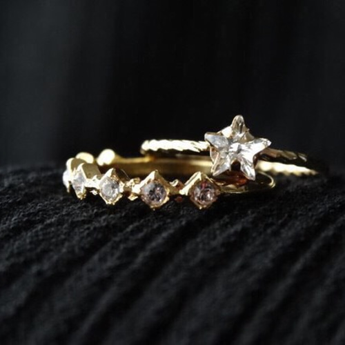 ハーフエタニティと小さな星のピンキーリングセット 指輪・リング