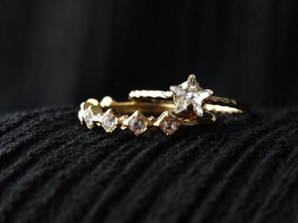 ハーフエタニティと小さな星のピンキーリングセット 指輪・リング