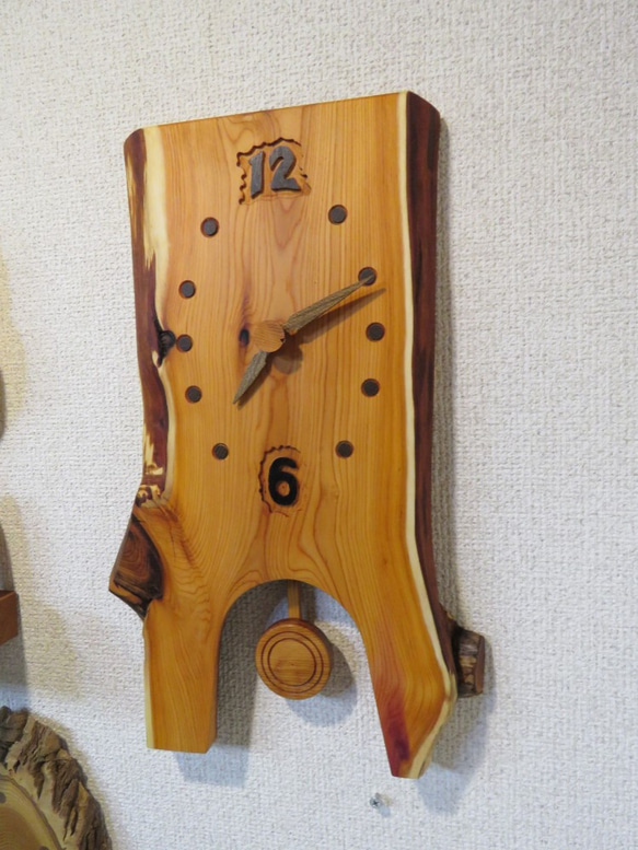 北海道産イチイの振り子時計NO4 3枚目の画像