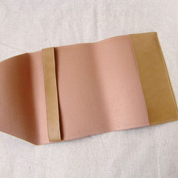 合皮のシンプル文庫本カバー（ベージュ） 2枚目の画像