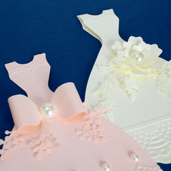 ピンク&ホワイト　ドレスのメッセージカード 4枚目の画像