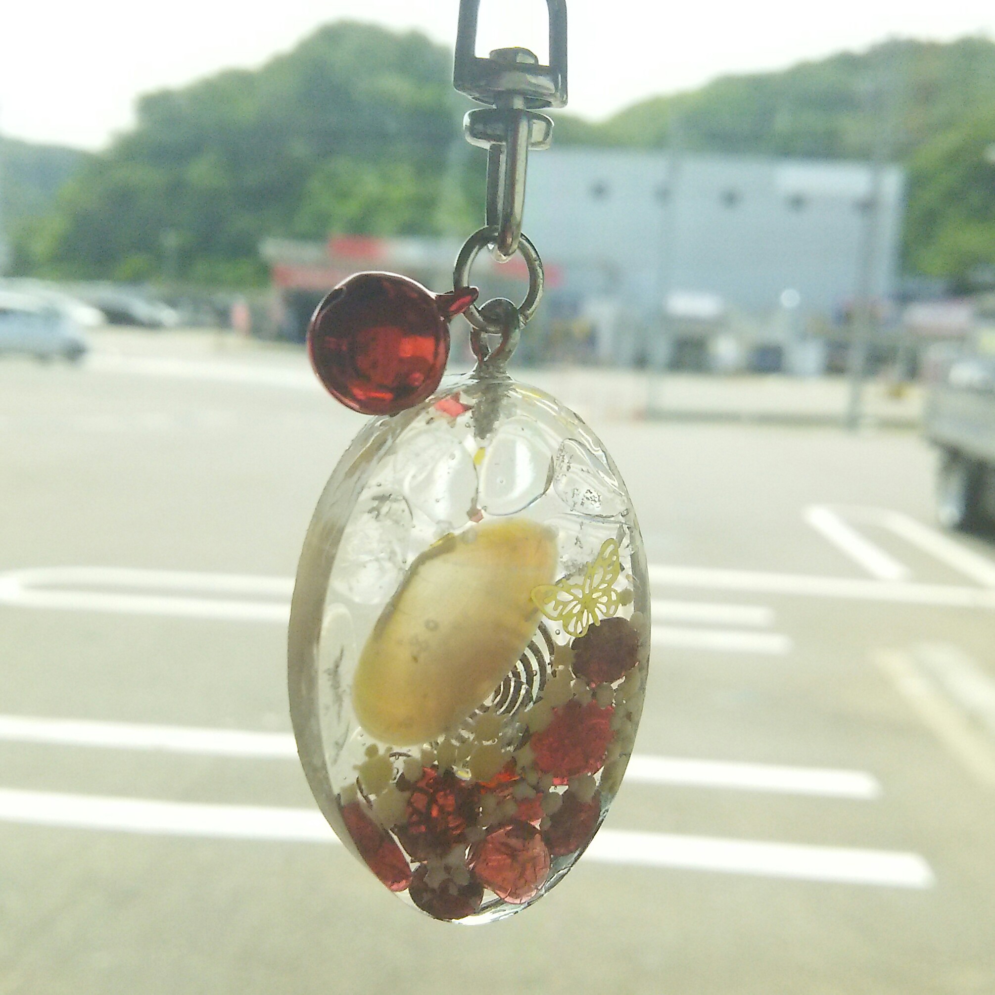オルゴナイト　ハートのキーホルダー