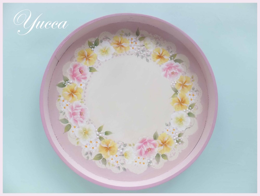 お洒落❇️アンティーク・薔薇のサービングトレイ（トールペイント）大サイズ 薔薇