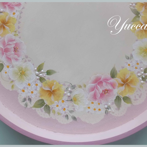 トールペイント♡お花畑のトレイ・ピンク丸盆(文字入れ無料