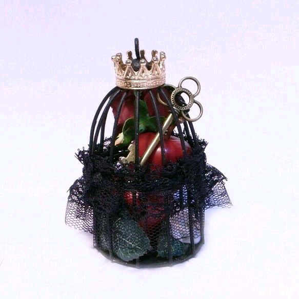 dark rose cage necklace A 2枚目の画像