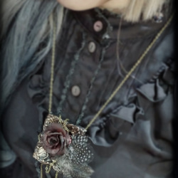 dark rose father necklace 3枚目の画像