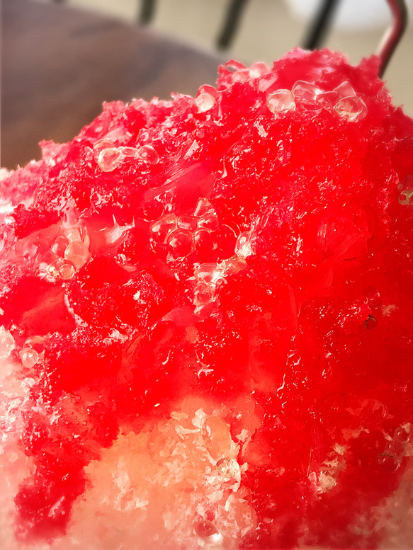 リアルサイズイチゴのかき氷のメモスタンド 3枚目の画像
