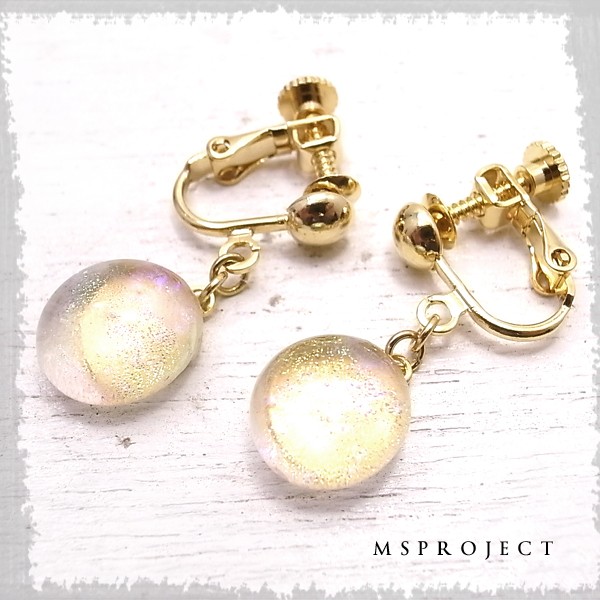 ハンドメイドノンホールピアス No.67