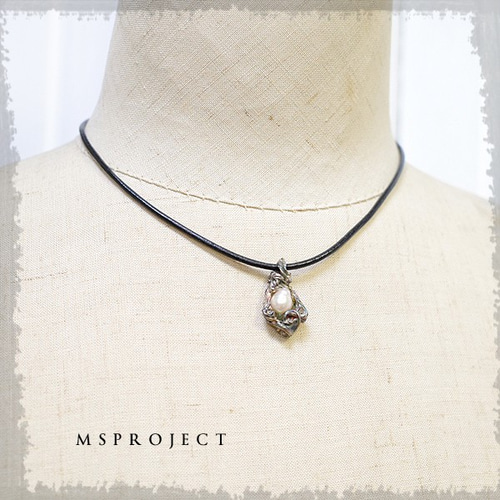 MS project 本真珠バロックパールxシルバー1000 ペンダント