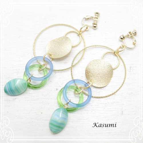 Kasumi チェコヴィンテージビーズとメノウフープのイヤリング de-59-ks 