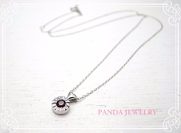 PANDA JEWELRY 　K10WGキラキラハートのネックレス（ガーネット）　p-017-n-g 1枚目の画像