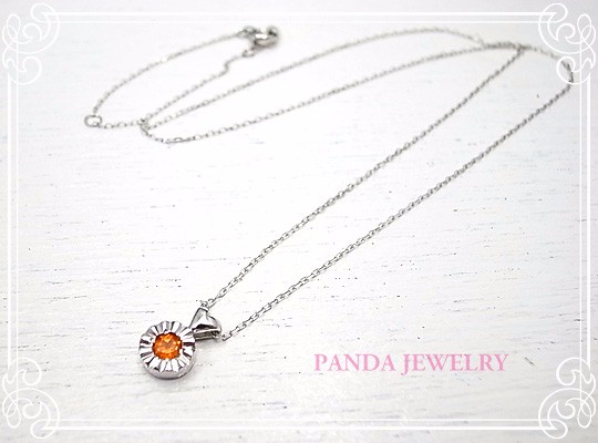 PANDA JEWELRY 　K10WGキラキラハートのネックレス（オレンジガーネット）　p-017-n-og