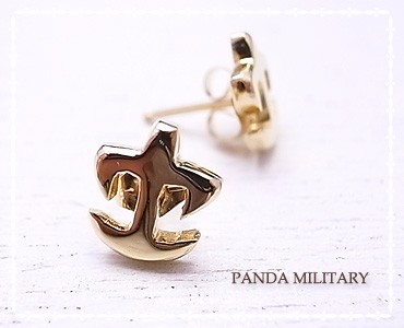 PANDA MILITARY　イカリピアス (イエローゴールド)　p-063-p 6,930円