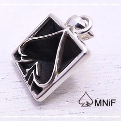 MNiF　MNiF Pyramid Stud Pendant　n1300-004 3枚目の画像