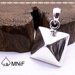 MNiF　MNiF Pyramid Stud Pendant　n1300-004 5枚目の画像