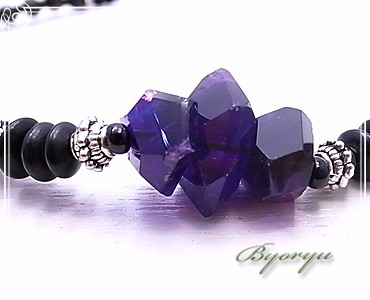 Byoryu　アメジストのタンブルネックレス　de-36-12