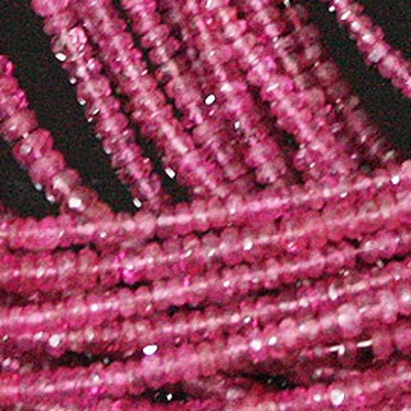 ピンクトルマリン（Pink tourmarine）/カットビーズ 　stg-b-24　単価(1/4連) 2枚目の画像
