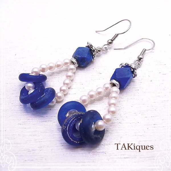 TAKiques　アンティークガラスビーズ＆ラピスパールピアス　de-74-tq-009