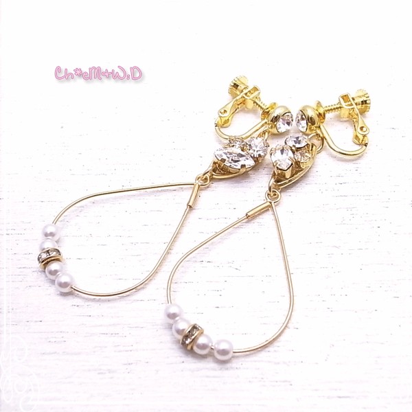 Ｃｈ*eM+W:D　CRYSTAL x WHITE pearl Earring　de-47-ch-e10