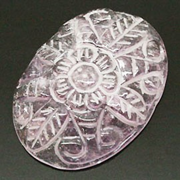 天然石パーツ　アメジスト/紫水晶/彫刻/オーバル型　ti-pa-412 1枚目の画像
