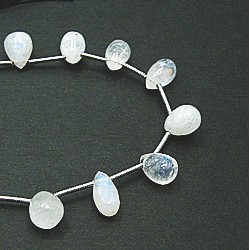 天然石 ビーズ ライン 卸売　ミックスムーンストーン月長石　ドロップビーズ　ali-244