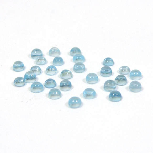 天然石 ルース 卸売　ブルートパーズ（bluetopaz）　ラウンドカボション　2.5mm 3枚目の画像