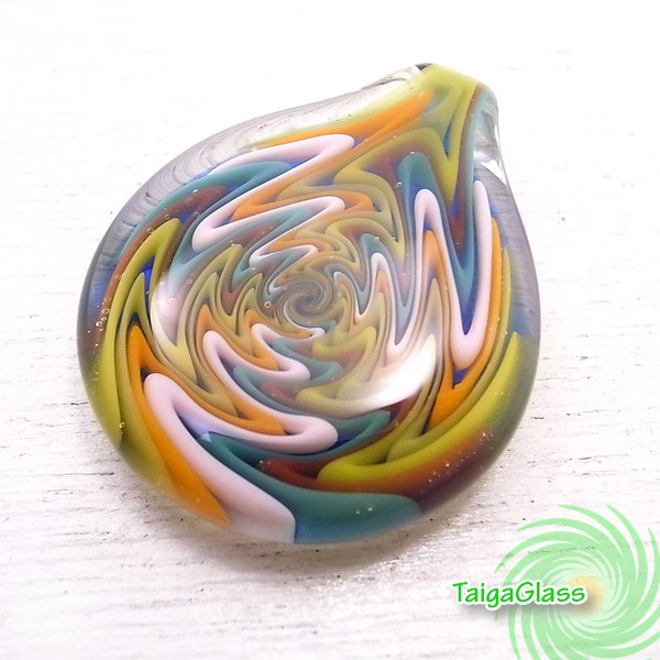 TaigaGlass　ペンダントトップ　de-03-tg1333