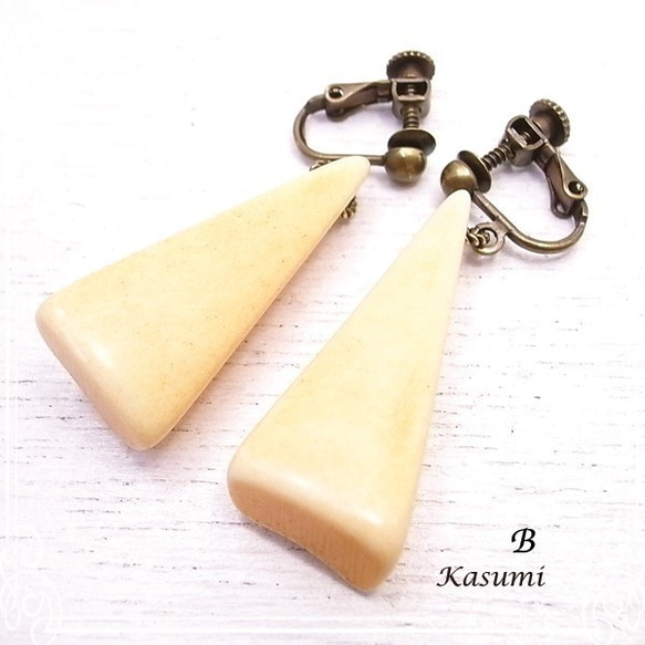 Kasumi三角形骨耳環de-59-ks-149 第3張的照片
