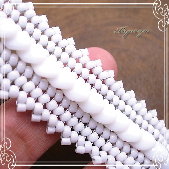 Byoryu Rattle Snake Bracelet White de-36-by-55 第3張的照片