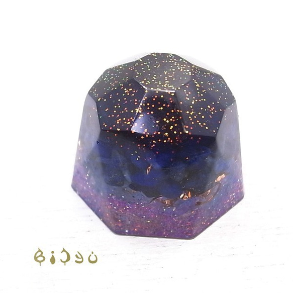 Bishu Space Orgonite 鑽石型青金石和磷灰石 de-15-bj-269cc 第1張的照片