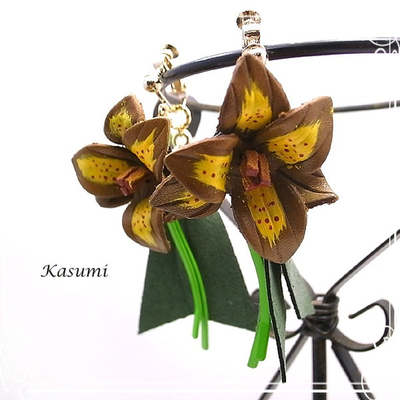 Kasumi皮革花卉耳環de-59-ks-187 第5張的照片