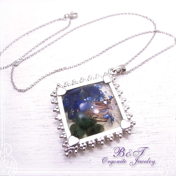 【再出品】B&T（毘殊）　オルゴナイトジュエリー・シルバーネックレス　de-09-oj-03