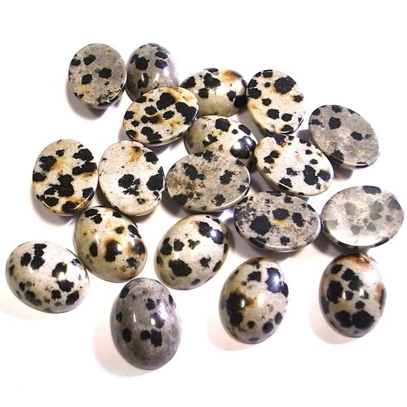 天然石 ルース 卸売　 ダルメシアンジャスパー(Dalmatian Jasper)　オーバルカボション　10x14mm 1枚目の画像