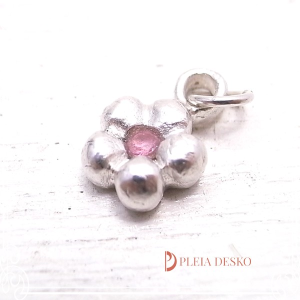 PLEIA DESKO　銀花─ピンクサファイア─(ペンダント)　ペンダントトップ　de-100-pd-14