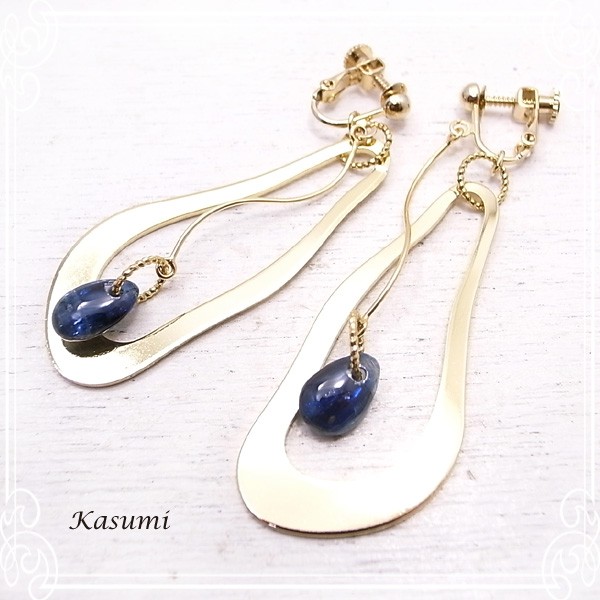 Kasumi　ネパール産カイヤナイトと変形金属パーツのイヤリング　de-59-ks-261