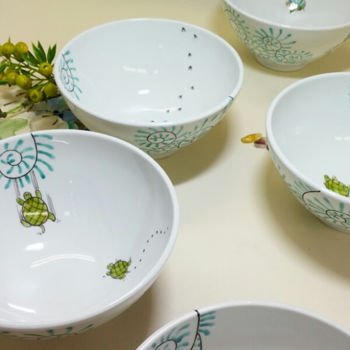 うさぎとカメのご飯茶碗 茶碗・めし碗 アンデルセン 通販 2491759