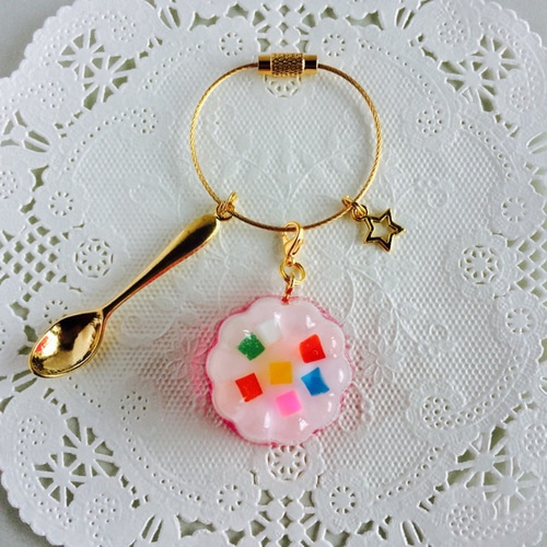 カラフルモザイクゼリーのキーホルダー（いちご） キーホルダー Fruit