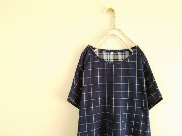播州織ダブルガーゼのポンチョ。ウインドウペンチェック。ネイビー。　M・L【受注製作】 2枚目の画像