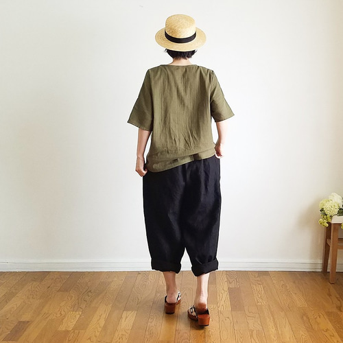 ゆるっと夏パンツ。もんぺみたいなリネンパンツ。黒