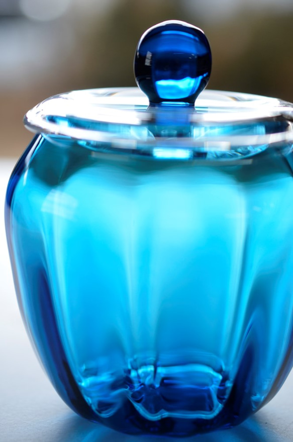 スカイブルーのポット 4枚目の画像